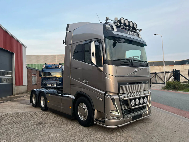 Volvo FH 16.650 FH16 6x4 - Vilcējs: foto 2 Volvo FH 16.650 FH16 6x4 - Vilcējs: foto 2
