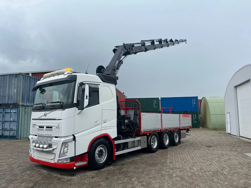 Volvo FH 13.500 - Kravas auto ar manipulatoru: foto 4 Volvo FH 13.500 - Kravas auto ar manipulatoru: foto 4