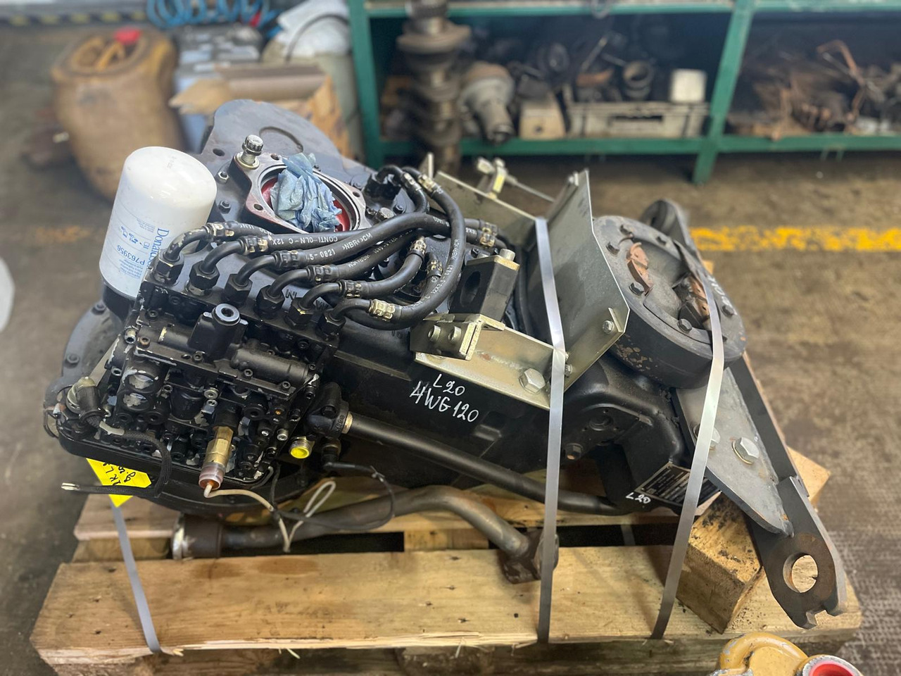 ZF 4WG120 z Ładowarki O&K L20 - Pārnesumkārba - Iekrāvējs: foto 1 ZF 4WG120 z Ładowarki O&K L20 - Pārnesumkārba - Iekrāvējs: foto 1