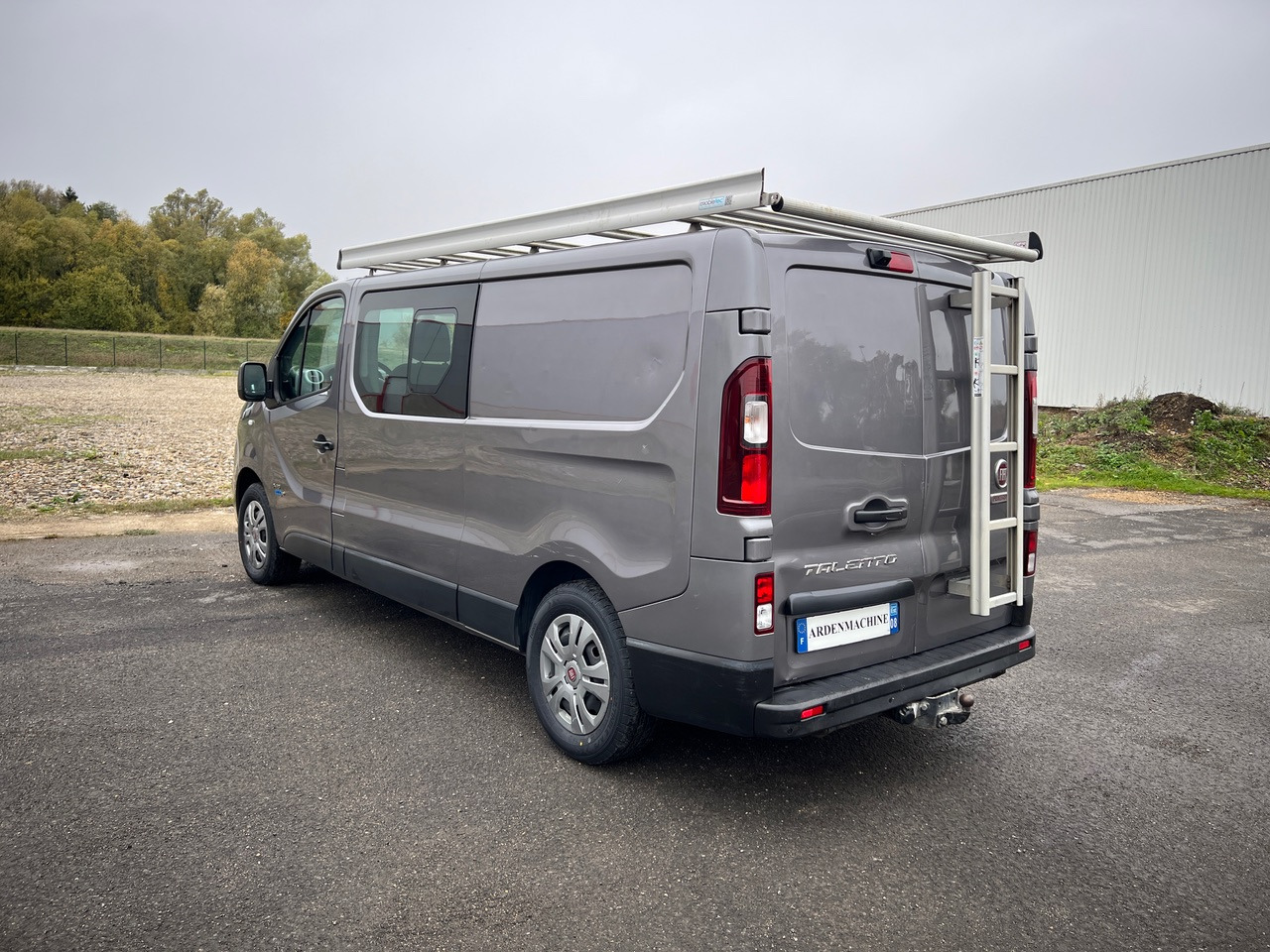 FIAT Talento 6 Places L2H1 EcoJet 145ch Chaine - Kravas-pasažieru furgons: foto 3 FIAT Talento 6 Places L2H1 EcoJet 145ch Chaine - Kravas-pasažieru furgons: foto 3