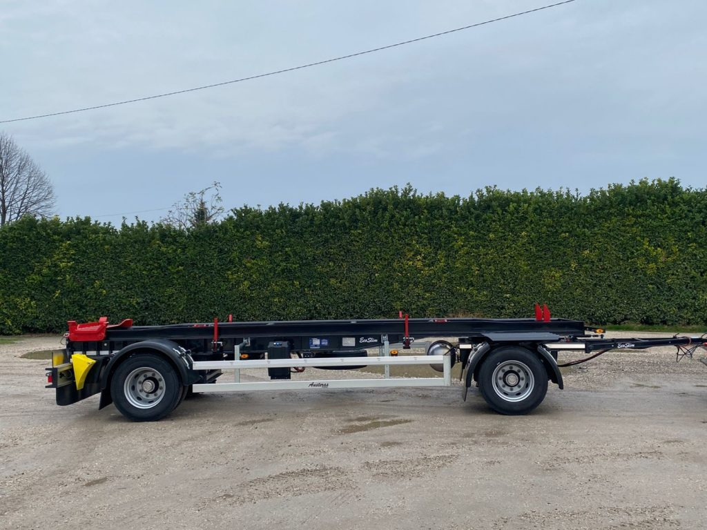 AUSTERAS RIMORCHIO NUOVO AUSTERAS SCARRABILE PNEUMATICO - Multilift/ Būvgružu konteinera piekabe: foto 5 AUSTERAS RIMORCHIO NUOVO AUSTERAS SCARRABILE PNEUMATICO - Multilift/ Būvgružu konteinera piekabe: foto 5