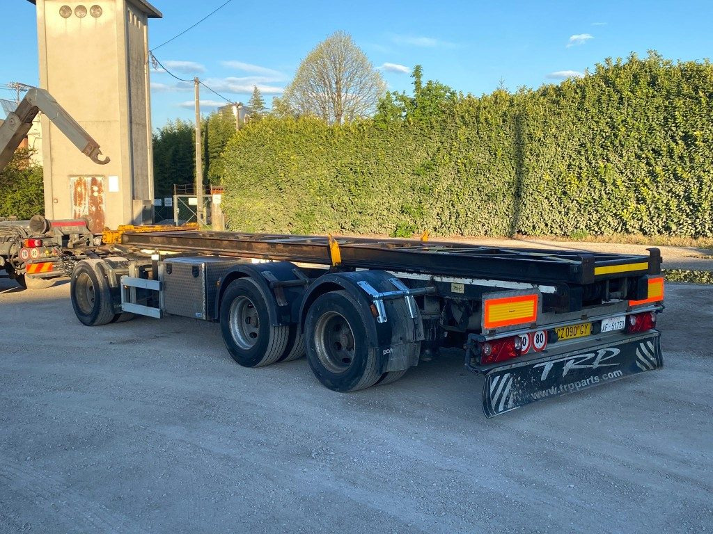 CARDI RIMORCHIO CARDI SCARRABILE RIBALTABILE PNEUMATICO - Multilift/ Būvgružu konteinera piekabe: foto 1 CARDI RIMORCHIO CARDI SCARRABILE RIBALTABILE PNEUMATICO - Multilift/ Būvgružu konteinera piekabe: foto 1