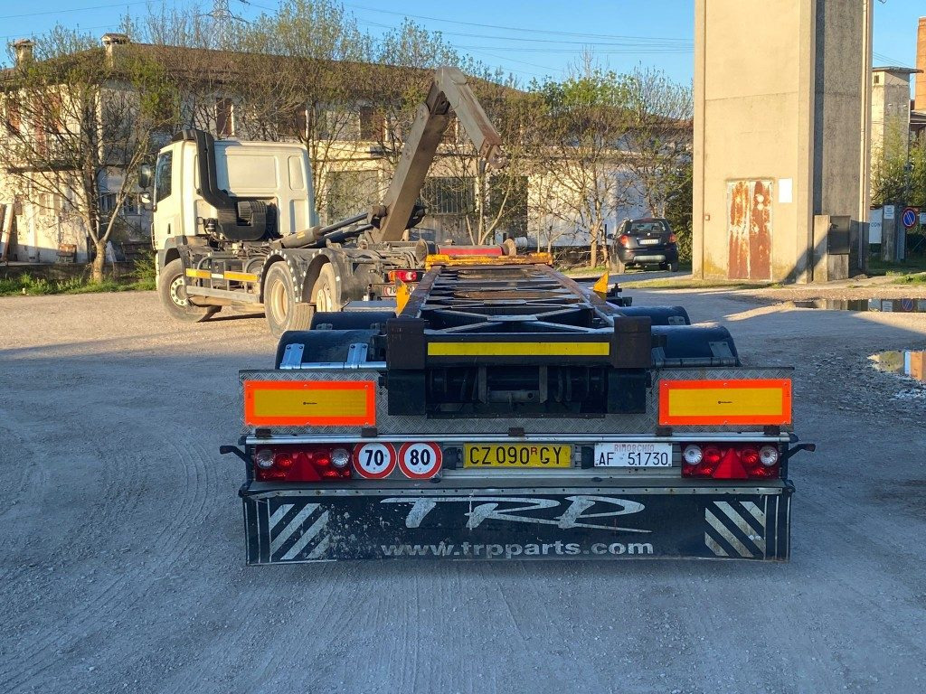 CARDI RIMORCHIO CARDI SCARRABILE RIBALTABILE PNEUMATICO - Multilift/ Būvgružu konteinera piekabe: foto 5 CARDI RIMORCHIO CARDI SCARRABILE RIBALTABILE PNEUMATICO - Multilift/ Būvgružu konteinera piekabe: foto 5