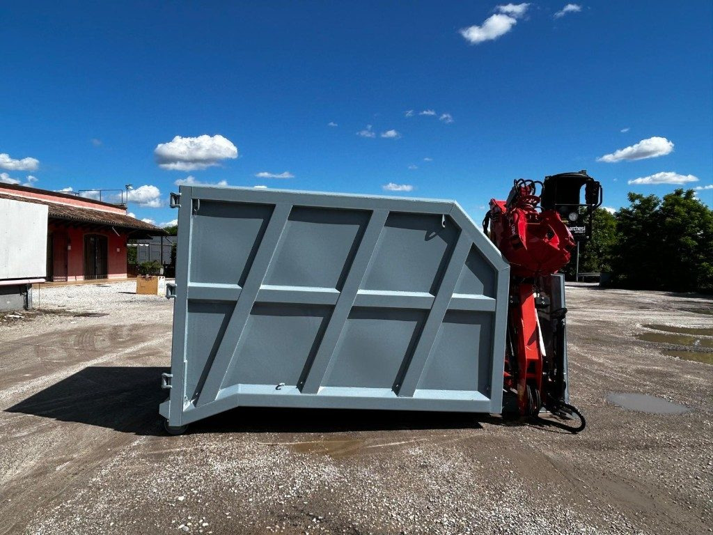 CONTAINER NUOVO SCARRABILE A CIELO APERTO CON GRU - Huka konteiners: foto 2 CONTAINER NUOVO SCARRABILE A CIELO APERTO CON GRU - Huka konteiners: foto 2