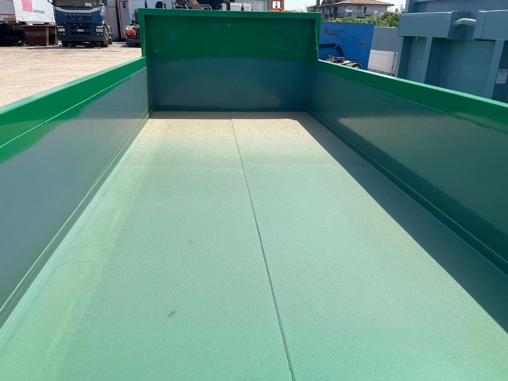 CONTAINER NUOVO SCARRABILE A CIELO APERTO - Huka konteiners: foto 3 CONTAINER NUOVO SCARRABILE A CIELO APERTO - Huka konteiners: foto 3