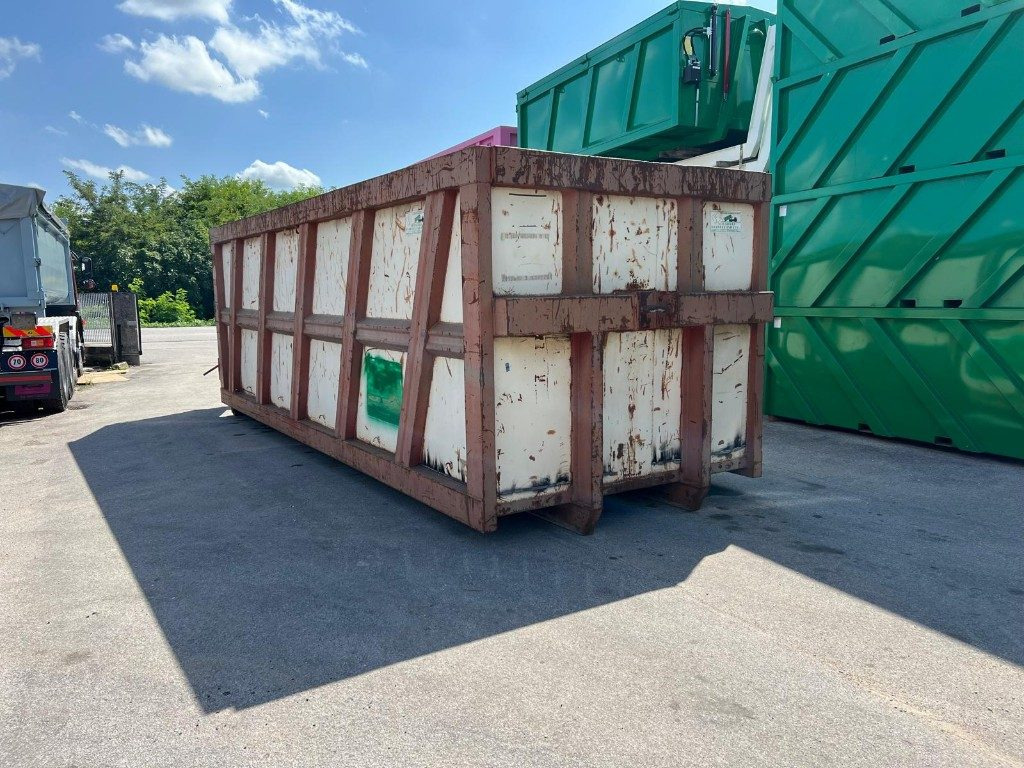 CONTAINER SCARRABILE USATO A CIELO APERTO - Huka konteiners: foto 4 CONTAINER SCARRABILE USATO A CIELO APERTO - Huka konteiners: foto 4