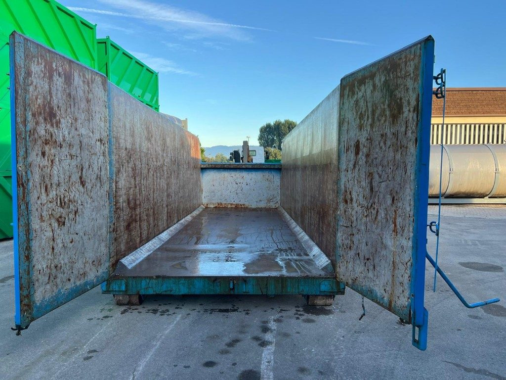 CONTAINER SCARRABILE USATO A CIELO APERTO - Huka konteiners: foto 5 CONTAINER SCARRABILE USATO A CIELO APERTO - Huka konteiners: foto 5