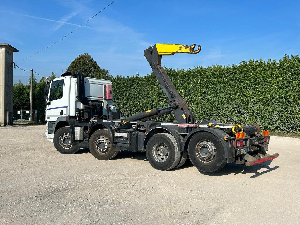 DAF CF85 SCARRABILE - Pacēlājs ar āķi: foto 3 DAF CF85 SCARRABILE - Pacēlājs ar āķi: foto 3