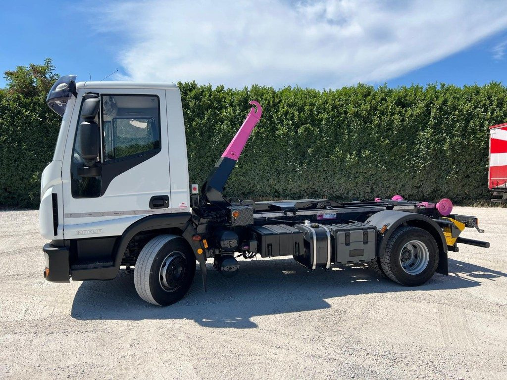 IVECO 120EL18 SCARRABILE - Pacēlājs ar āķi: foto 3 IVECO 120EL18 SCARRABILE - Pacēlājs ar āķi: foto 3