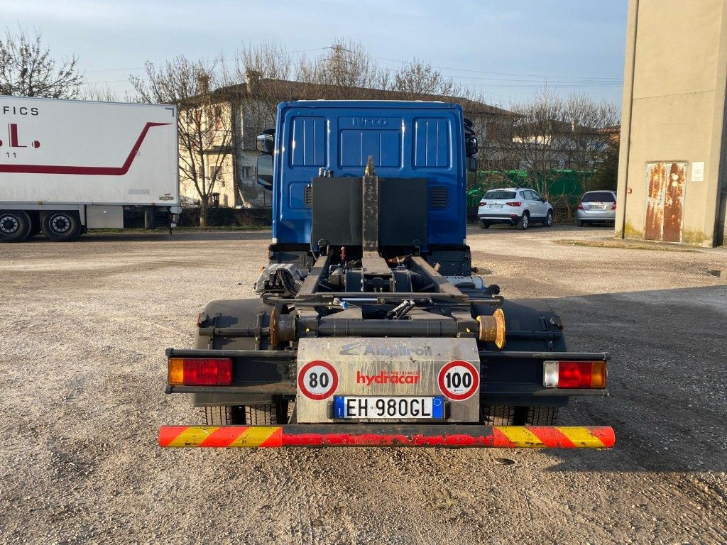 IVECO EUROCARGO 75E18 SCARRABILE - Pacēlājs ar āķi: foto 5 IVECO EUROCARGO 75E18 SCARRABILE - Pacēlājs ar āķi: foto 5