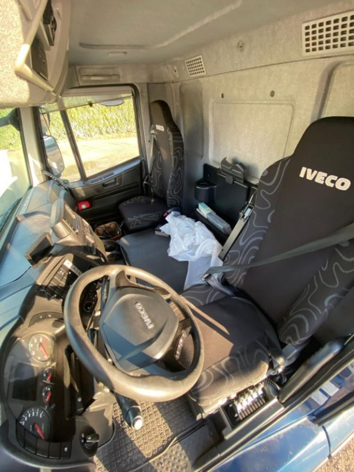 IVECO STRALIS 310 SCARRABILE FULL PNEUMATICO - Pacēlājs ar āķi: foto 4 IVECO STRALIS 310 SCARRABILE FULL PNEUMATICO - Pacēlājs ar āķi: foto 4