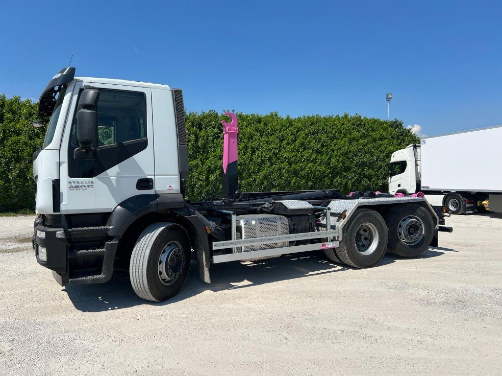 Pacēlājs ar āķi IVECO STRALIS 460 SCARRABILE: foto 10