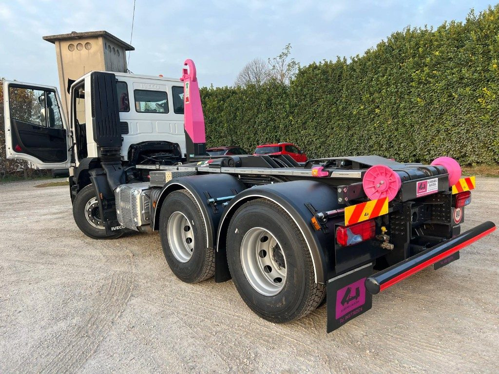 IVECO STRALIS 460 X-WAY SCARRABILE 6X4 - Pacēlājs ar āķi: foto 5 IVECO STRALIS 460 X-WAY SCARRABILE 6X4 - Pacēlājs ar āķi: foto 5