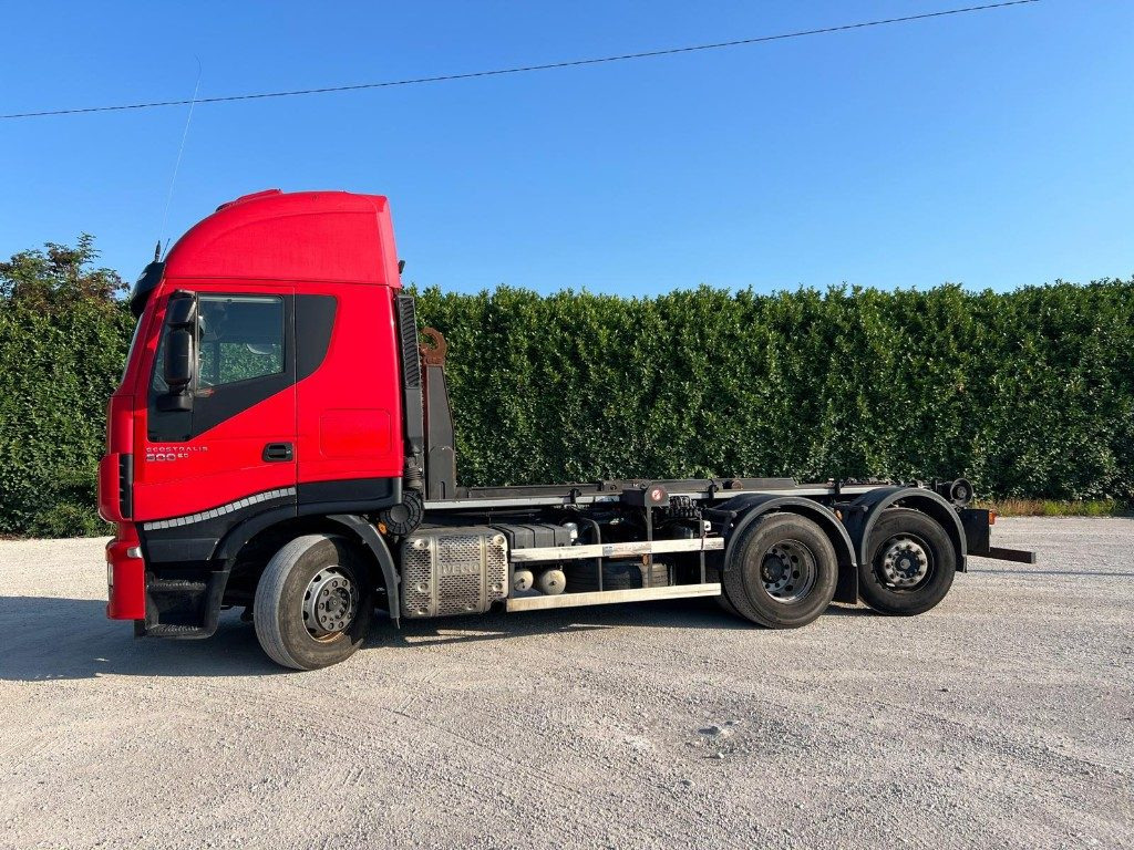 IVECO STRALIS 500 SCARRABILE - Pacēlājs ar āķi: foto 3 IVECO STRALIS 500 SCARRABILE - Pacēlājs ar āķi: foto 3