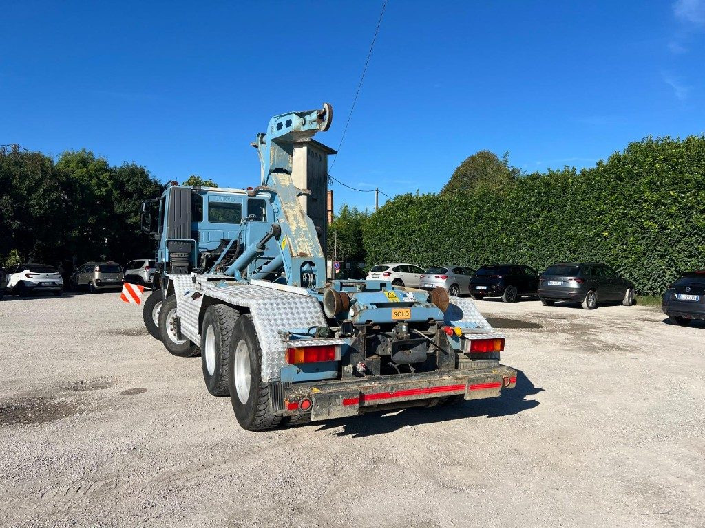 IVECO TRAKKER 450 SCARRABILE - Pacēlājs ar āķi: foto 5 IVECO TRAKKER 450 SCARRABILE - Pacēlājs ar āķi: foto 5