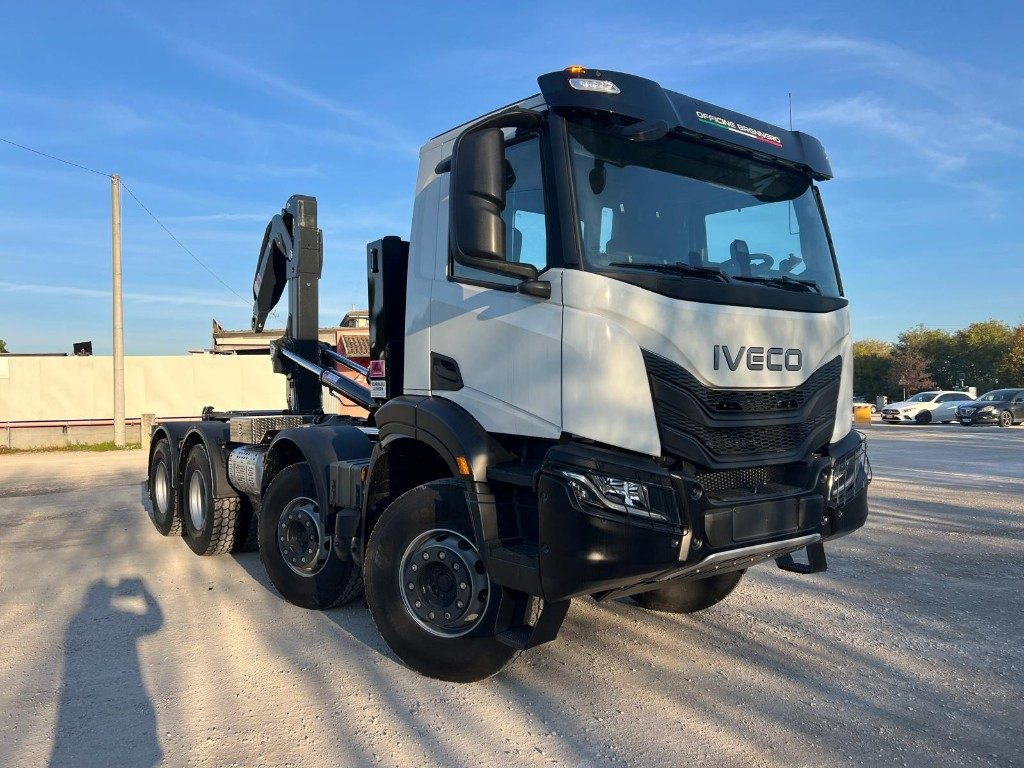 IVECO TRAKKER T-WAY AD500 NUOVO SCARRABILE - Pacēlājs ar āķi: foto 3 IVECO TRAKKER T-WAY AD500 NUOVO SCARRABILE - Pacēlājs ar āķi: foto 3