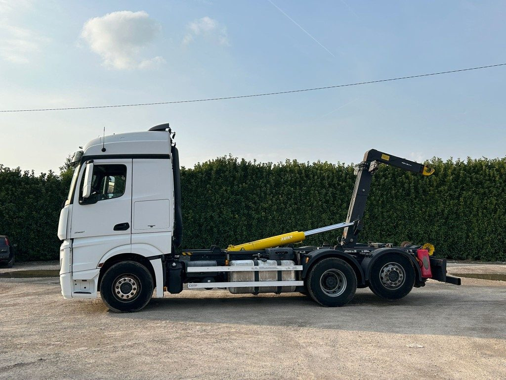 MERCEDES ACTROS 25.51 SCARRABILE - Pacēlājs ar āķi: foto 5 MERCEDES ACTROS 25.51 SCARRABILE - Pacēlājs ar āķi: foto 5