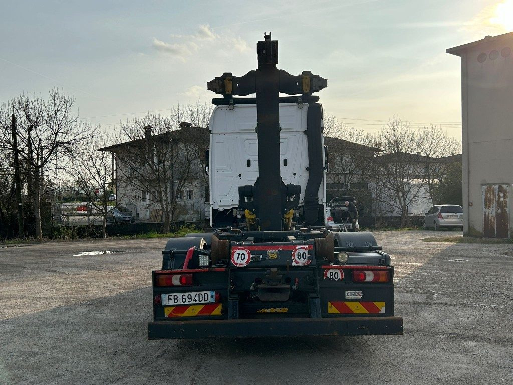 MERCEDES ACTROS 25.51 SCARRABILE - Pacēlājs ar āķi: foto 3 MERCEDES ACTROS 25.51 SCARRABILE - Pacēlājs ar āķi: foto 3