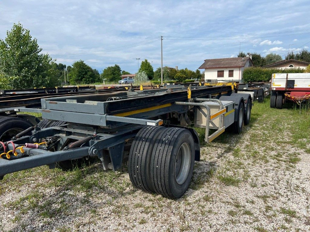 PIACENZA RIMORCHIO PIACENZA SCARRABILE BALESTRATO - Multilift/ Būvgružu konteinera piekabe: foto 2 PIACENZA RIMORCHIO PIACENZA SCARRABILE BALESTRATO - Multilift/ Būvgružu konteinera piekabe: foto 2