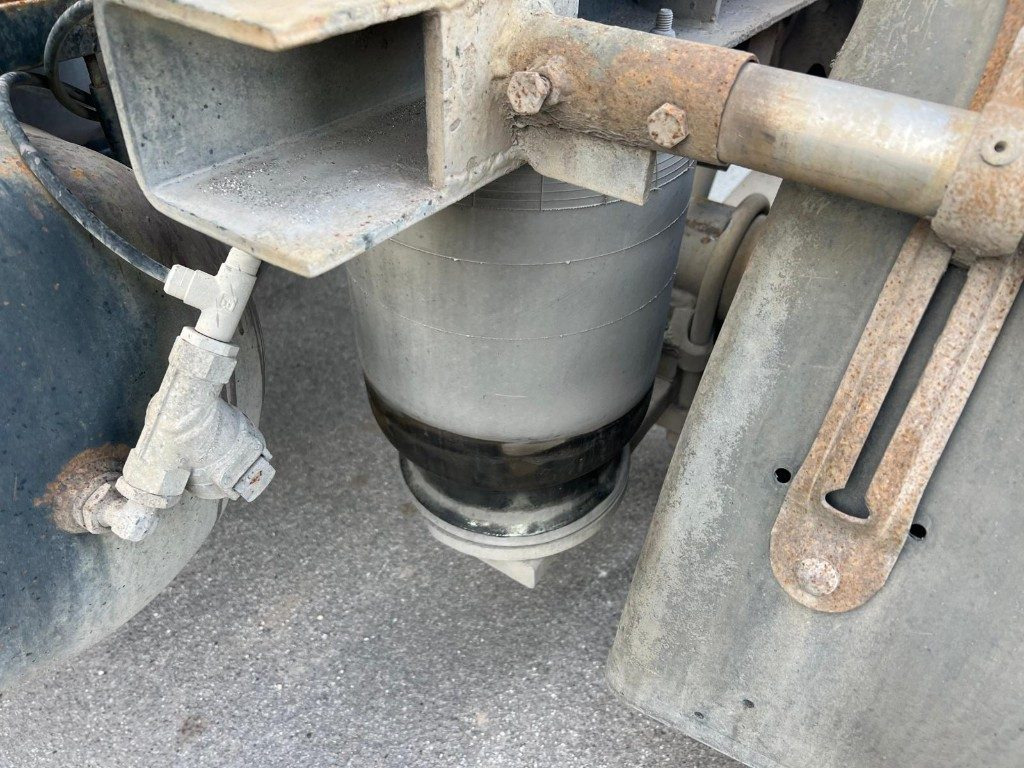 RIMORCHIO USATO ROAGNA SCARRABILE - Multilift/ Būvgružu konteinera piekabe: foto 5 RIMORCHIO USATO ROAGNA SCARRABILE - Multilift/ Būvgružu konteinera piekabe: foto 5