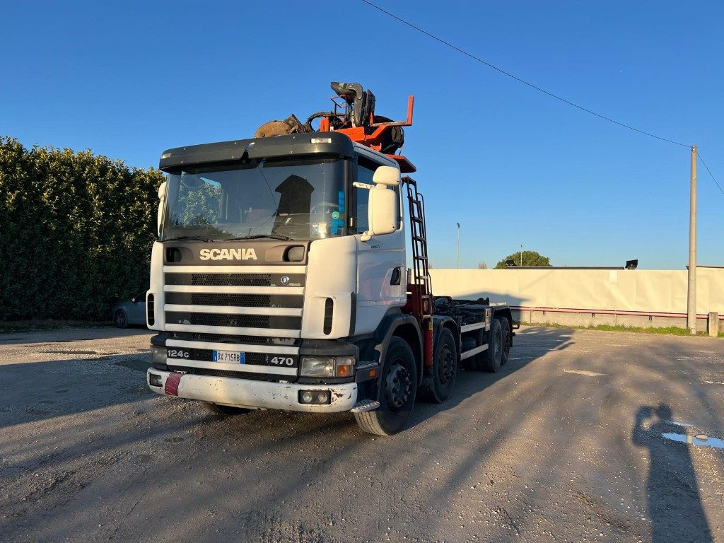 SCANIA CV R124 SCARRABILE CON GRU E POLIPO - Pacēlājs ar āķi, Kravas auto ar manipulatoru: foto 3 SCANIA CV R124 SCARRABILE CON GRU E POLIPO - Pacēlājs ar āķi, Kravas auto ar manipulatoru: foto 3