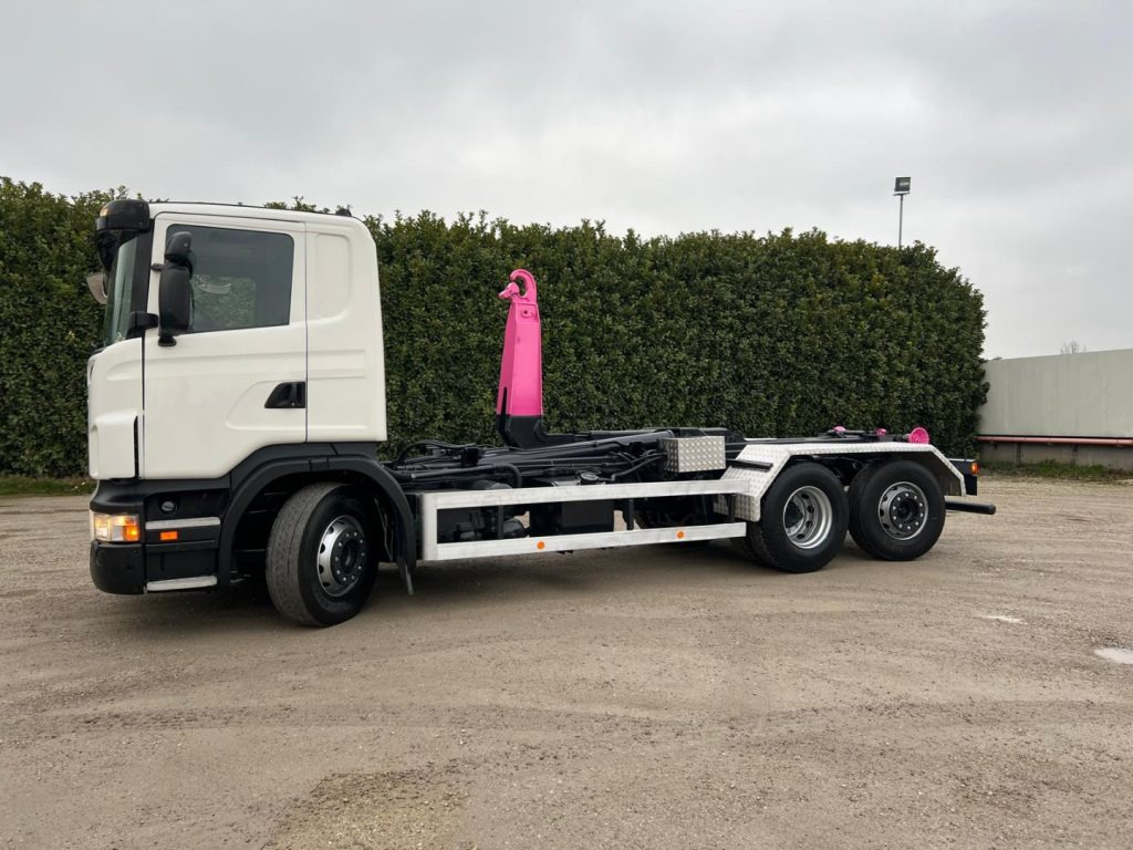 SCANIA R380 SCARRABILE - Pacēlājs ar āķi: foto 2 SCANIA R380 SCARRABILE - Pacēlājs ar āķi: foto 2
