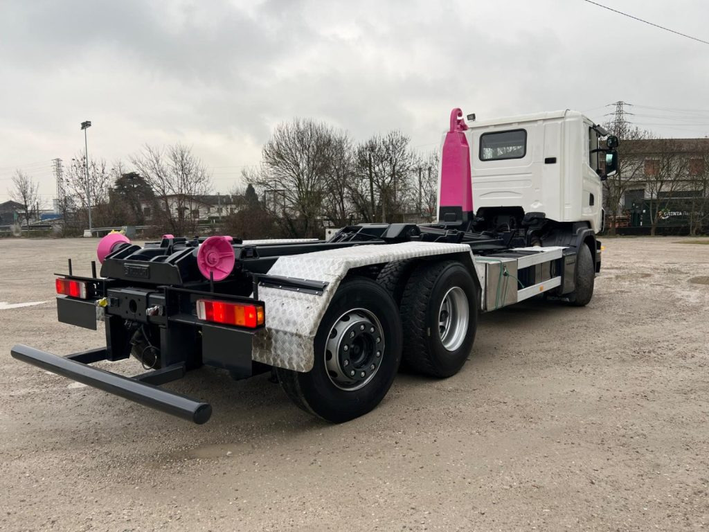 SCANIA R380 SCARRABILE - Pacēlājs ar āķi: foto 3 SCANIA R380 SCARRABILE - Pacēlājs ar āķi: foto 3