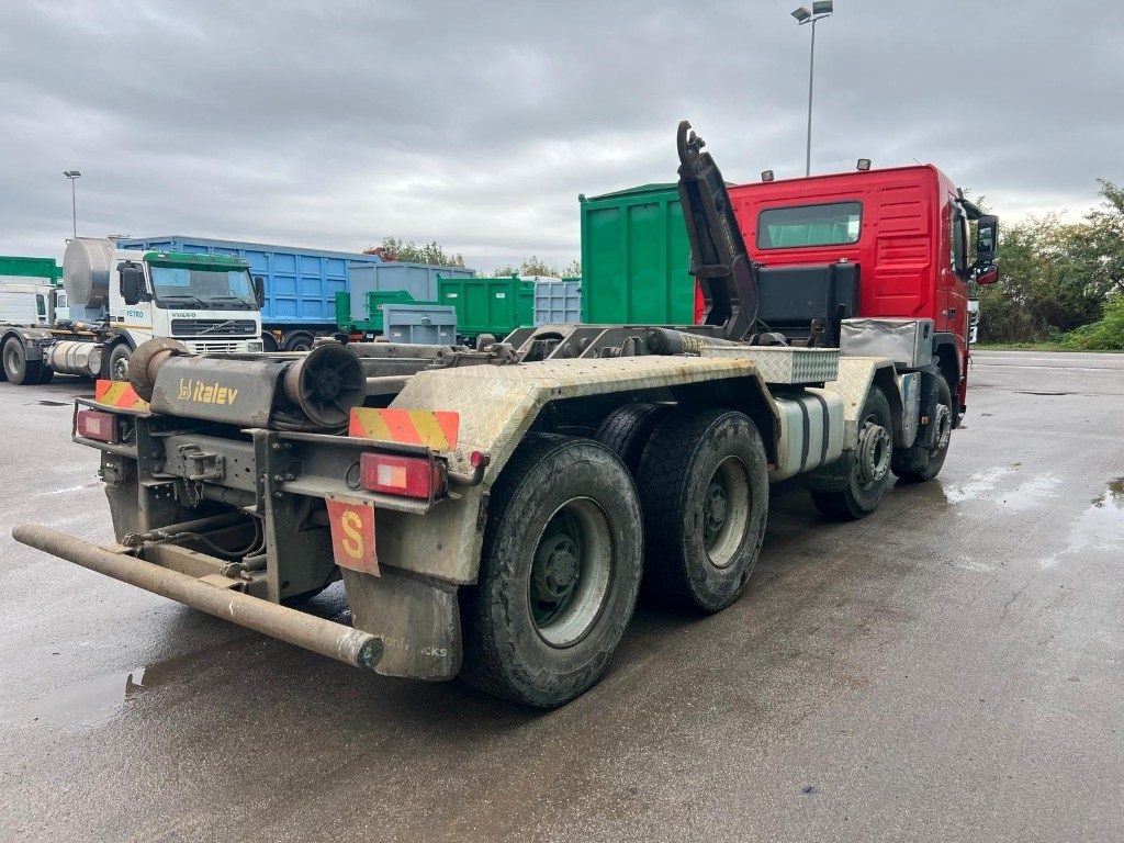 VOLVO FM460 SCARRABILE 8X4 - Pacēlājs ar āķi: foto 3 VOLVO FM460 SCARRABILE 8X4 - Pacēlājs ar āķi: foto 3