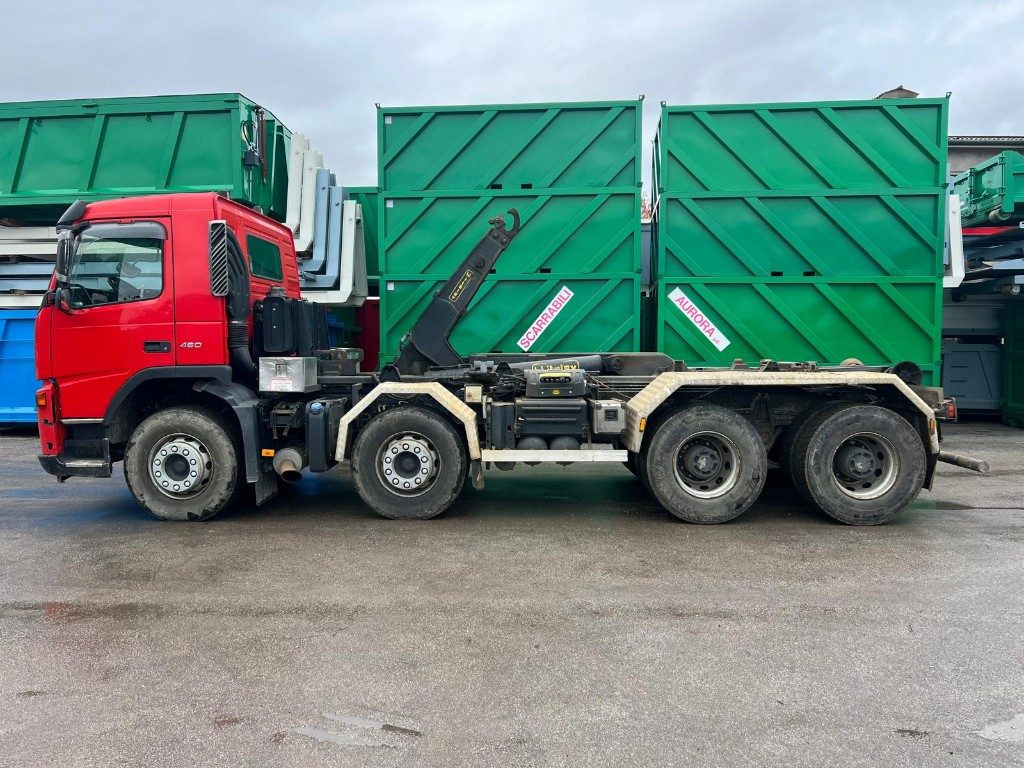 VOLVO FM460 SCARRABILE 8X4 - Pacēlājs ar āķi: foto 2 VOLVO FM460 SCARRABILE 8X4 - Pacēlājs ar āķi: foto 2