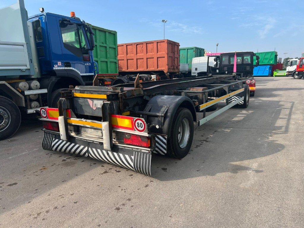 ZORZI RIMORCHIO ZORZI 20R075 SCARRABILE PNEUMATICO - Multilift/ Būvgružu konteinera piekabe: foto 3 ZORZI RIMORCHIO ZORZI 20R075 SCARRABILE PNEUMATICO - Multilift/ Būvgružu konteinera piekabe: foto 3