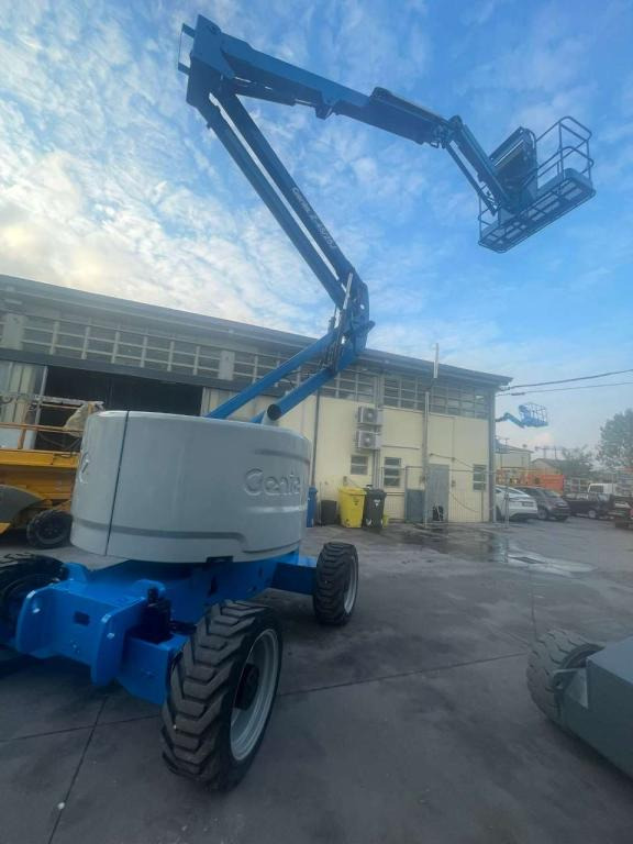 Genie Z45/25J RT - Izlices pacēlājs: foto 2 Genie Z45/25J RT - Izlices pacēlājs: foto 2