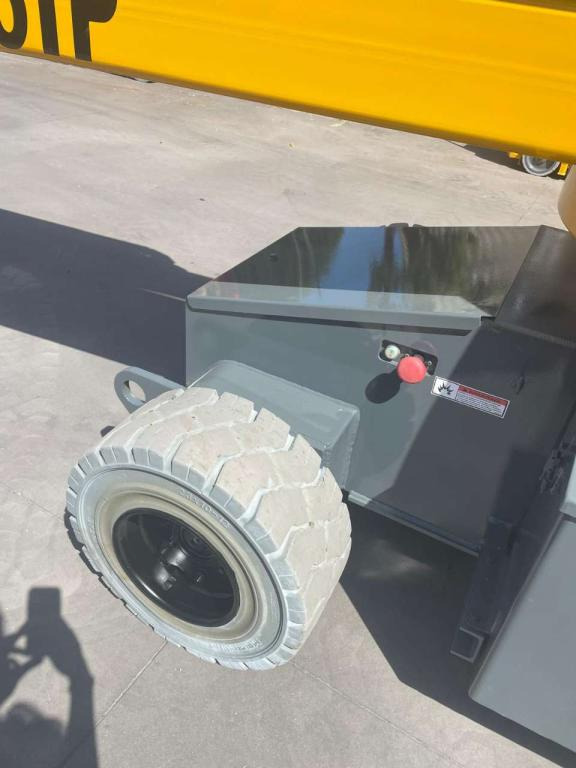 Haulotte HA15IP - Izlices pacēlājs: foto 4 Haulotte HA15IP - Izlices pacēlājs: foto 4