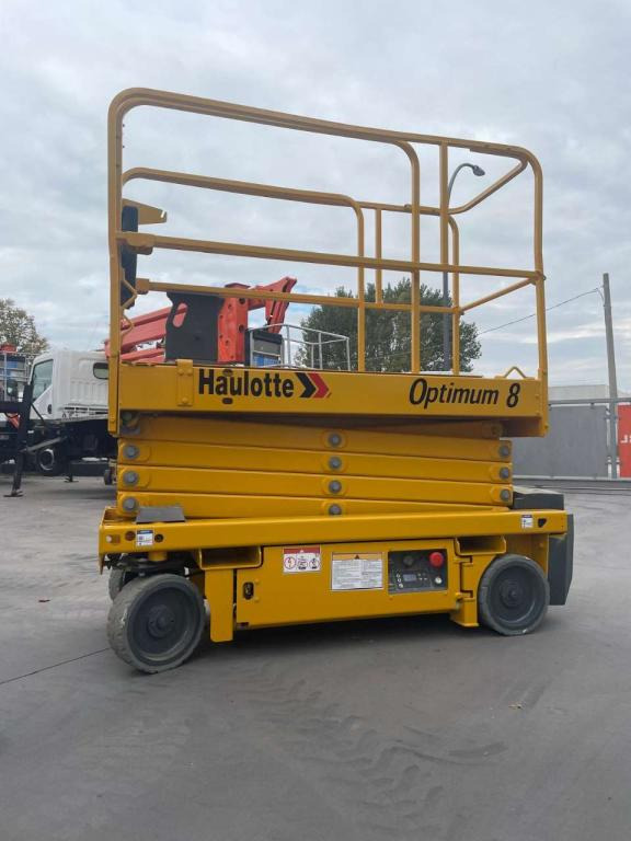 Haulotte OPTIMUM 8AC - Šķērveida pacēlājs: foto 2 Haulotte OPTIMUM 8AC - Šķērveida pacēlājs: foto 2