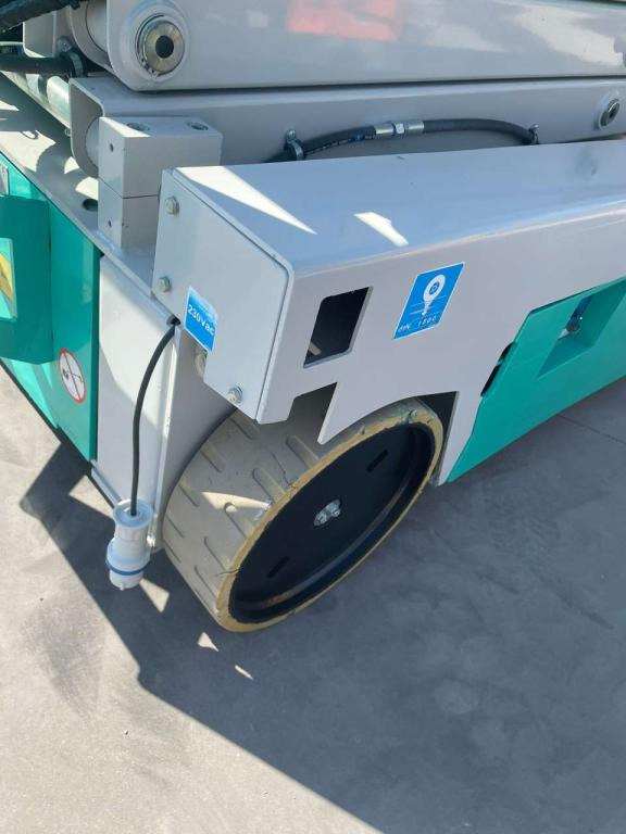 Imer IT12122 - Šķērveida pacēlājs: foto 3 Imer IT12122 - Šķērveida pacēlājs: foto 3