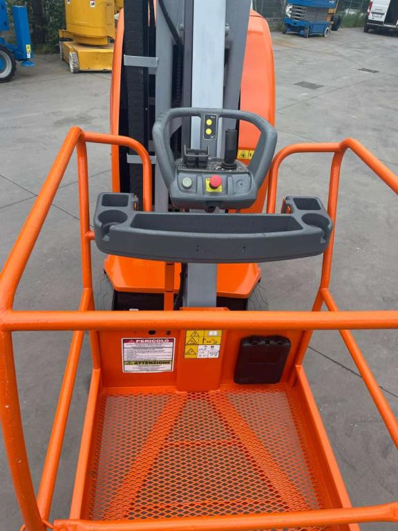 JLG TOUCAN 10E - Torņa pacēlājs: foto 3 JLG TOUCAN 10E - Torņa pacēlājs: foto 3