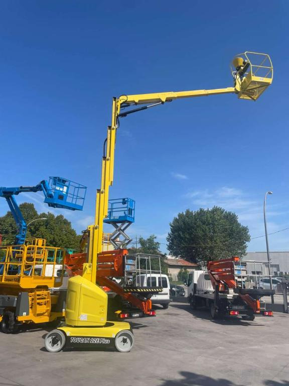 JLG TOUCAN 12E PLUS - Torņa pacēlājs: foto 1 JLG TOUCAN 12E PLUS - Torņa pacēlājs: foto 1