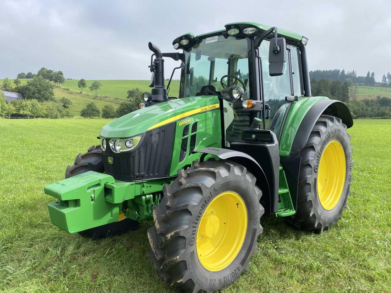 John Deere 6100 M AutoQuadEco - Traktors: foto 3 John Deere 6100 M AutoQuadEco - Traktors: foto 3