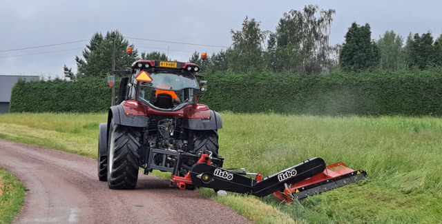 Ilsbo M160 Standart - Smalcinātājs ar sānu nobīdi: foto 4 Ilsbo M160 Standart - Smalcinātājs ar sānu nobīdi: foto 4