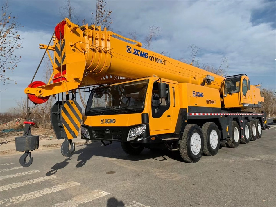 XCMG QY100K 100 ton truck crane - Autoceltnis: foto 1 XCMG QY100K 100 ton truck crane - Autoceltnis: foto 1