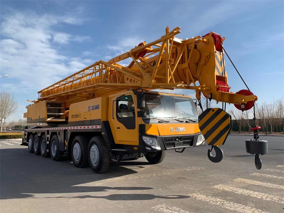 XCMG QY100K 100 ton truck crane - Autoceltnis: foto 3 XCMG QY100K 100 ton truck crane - Autoceltnis: foto 3