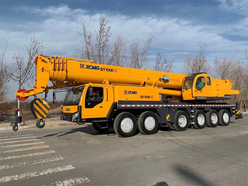 XCMG QY100K 100TON - Autoceltnis: foto 1 XCMG QY100K 100TON - Autoceltnis: foto 1