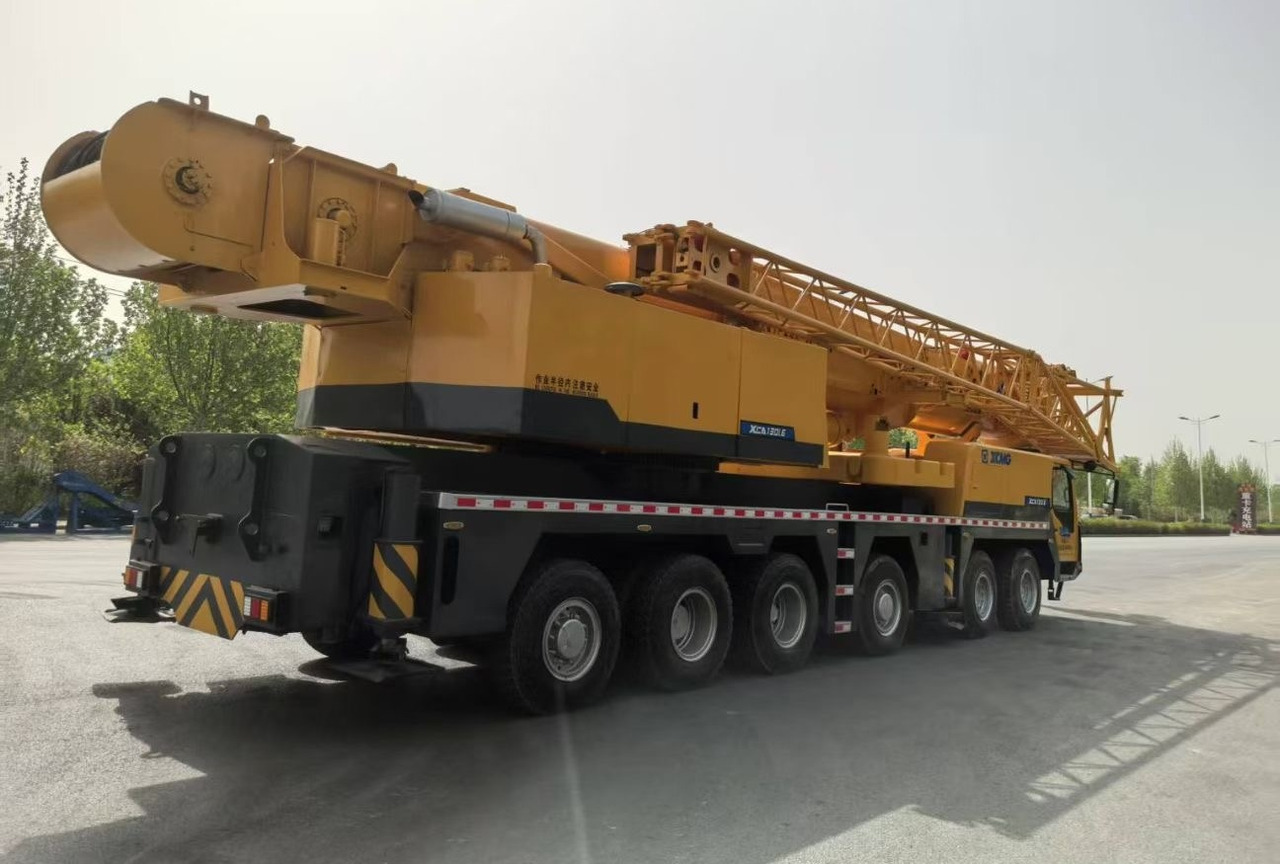 XCMG QY130K 130 ton 120 ton 140ton 150ton 160ton 200t truck crane - Autoceltnis: foto 4 XCMG QY130K 130 ton 120 ton 140ton 150ton 160ton 200t truck crane - Autoceltnis: foto 4