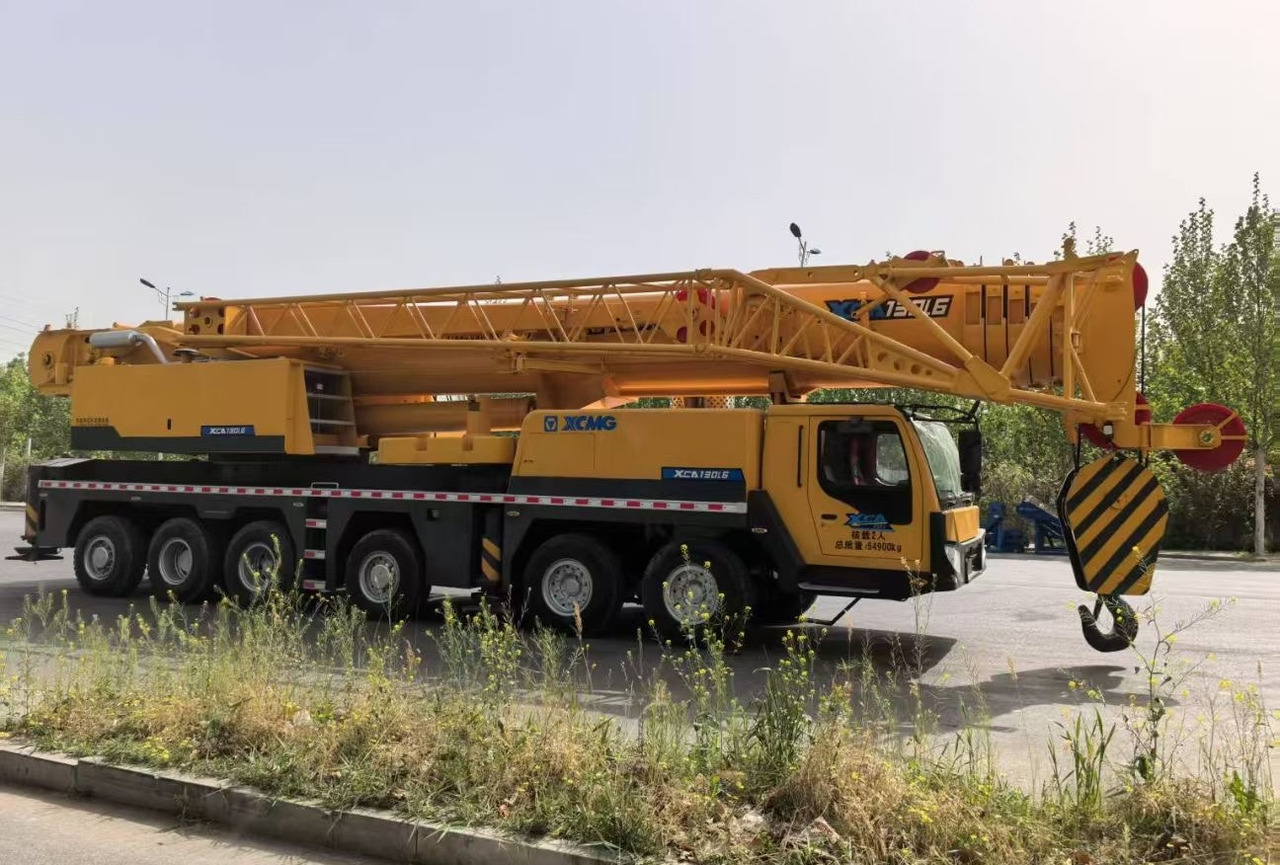 XCMG QY130K 130 ton 120 ton 140ton 150ton 160ton 200t truck crane - Autoceltnis: foto 3 XCMG QY130K 130 ton 120 ton 140ton 150ton 160ton 200t truck crane - Autoceltnis: foto 3