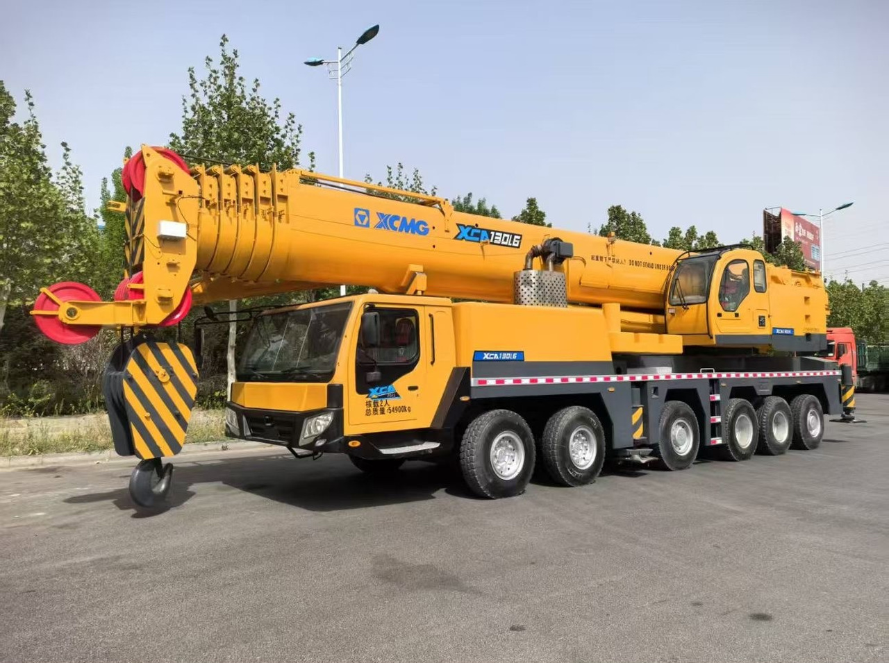 XCMG QY130K 130 ton 120 ton 140ton 150ton 160ton 200t truck crane - Autoceltnis: foto 1 XCMG QY130K 130 ton 120 ton 140ton 150ton 160ton 200t truck crane - Autoceltnis: foto 1