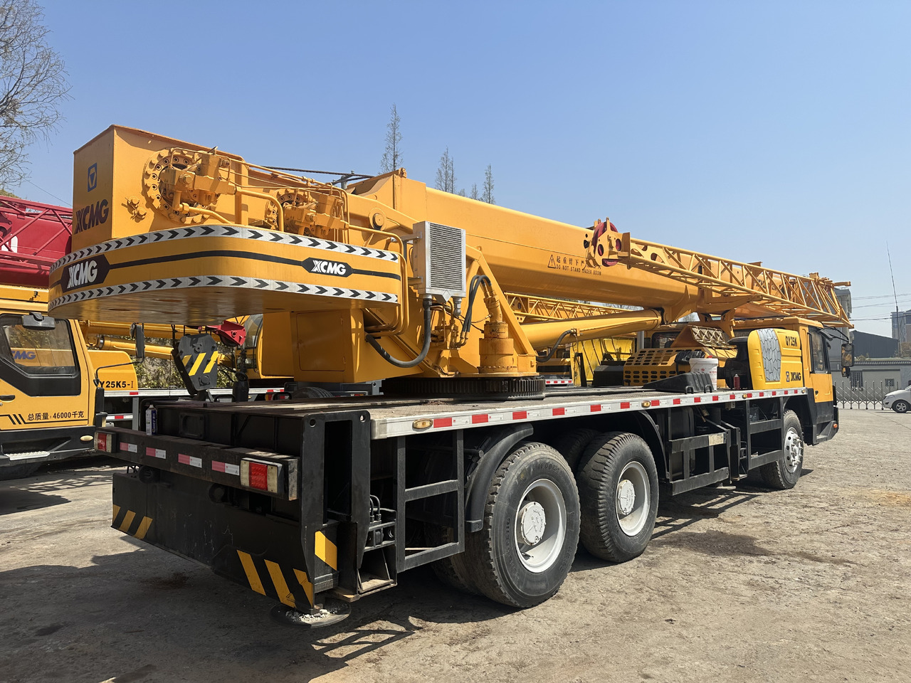 XCMG QY25K 25 ton truck crane - Autoceltnis: foto 3 XCMG QY25K 25 ton truck crane - Autoceltnis: foto 3
