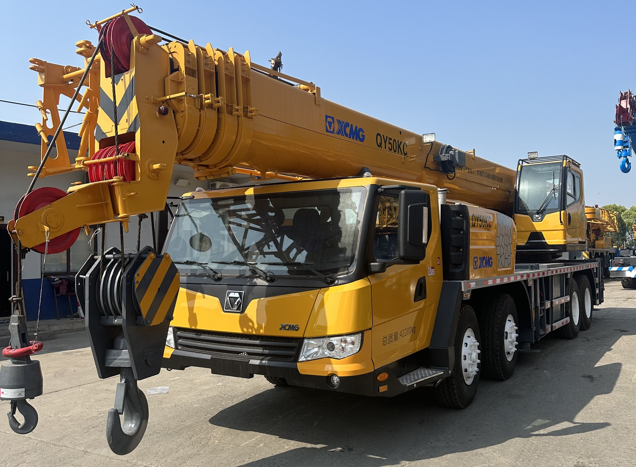 XCMG QY50KC 50 Ton 55ton 70t 100t 130t 160t 200t 240t 300t truck crane - Autoceltnis: foto 2 XCMG QY50KC 50 Ton 55ton 70t 100t 130t 160t 200t 240t 300t truck crane - Autoceltnis: foto 2