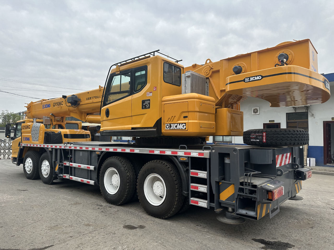 XCMG QY50KC 50 Ton 55ton 70t 100t 130t 160t 200t 240t 300t truck crane - Autoceltnis: foto 3 XCMG QY50KC 50 Ton 55ton 70t 100t 130t 160t 200t 240t 300t truck crane - Autoceltnis: foto 3