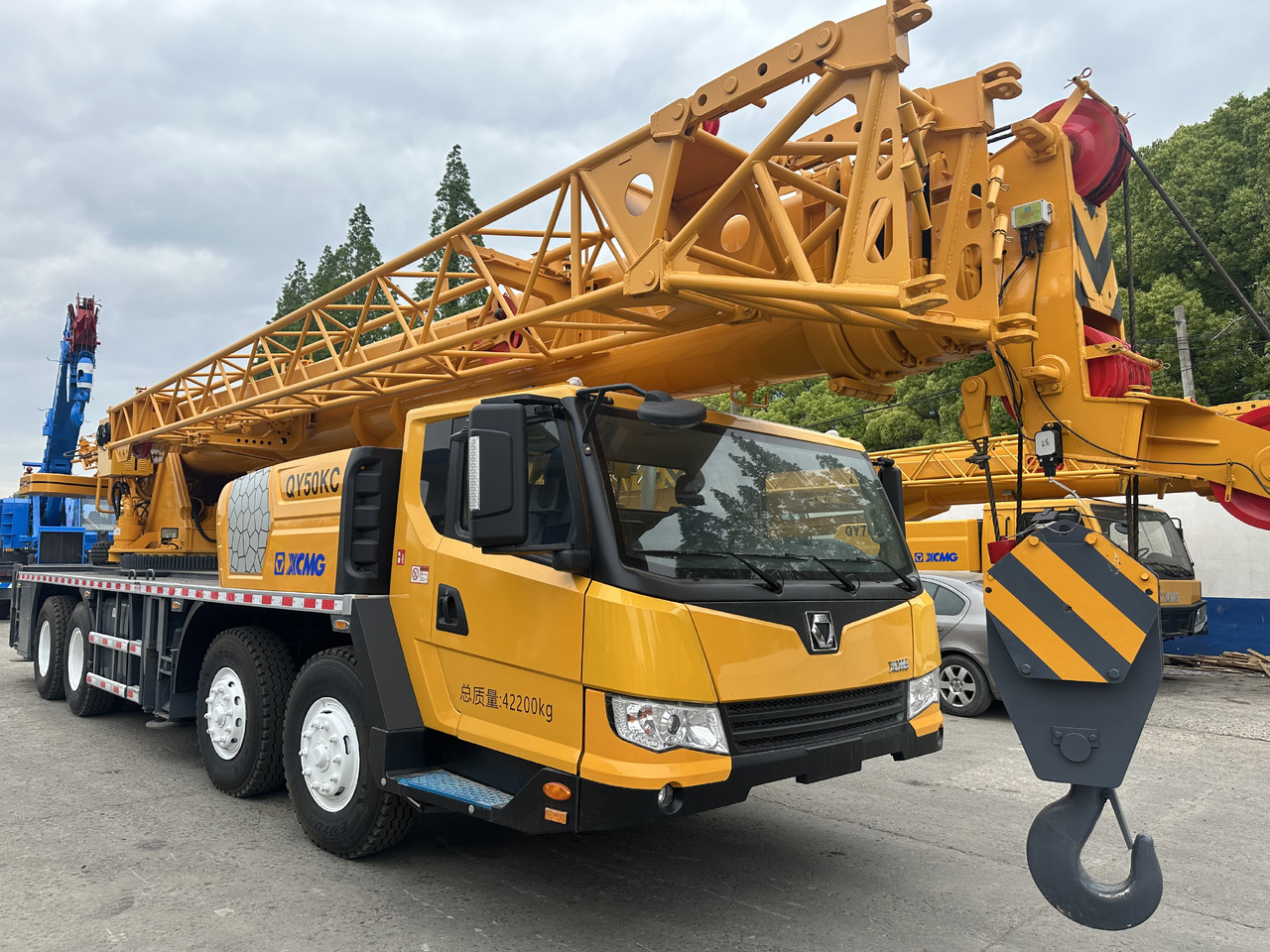 XCMG qy50kc xct55 qy55kc 50ton 55 ton 70 ton 85 ton 90 ton 100 ton 110 ton 130 ton truck crane - Autoceltnis: foto 2 XCMG qy50kc xct55 qy55kc 50ton 55 ton 70 ton 85 ton 90 ton 100 ton 110 ton 130 ton truck crane - Autoceltnis: foto 2