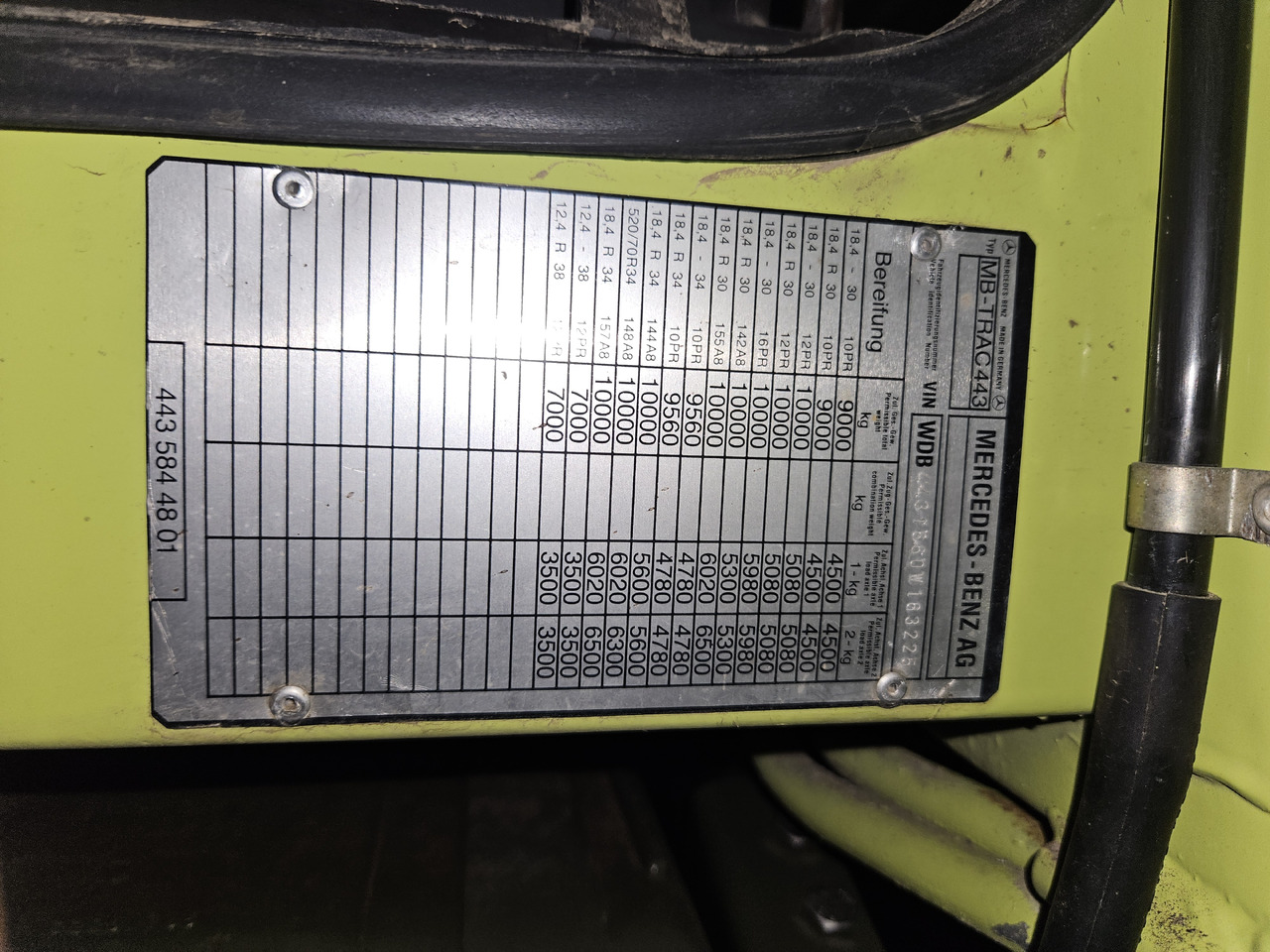 MERCEDES-BENZ MB-TRAC 1600 - Traktors: foto 5 MERCEDES-BENZ MB-TRAC 1600 - Traktors: foto 5