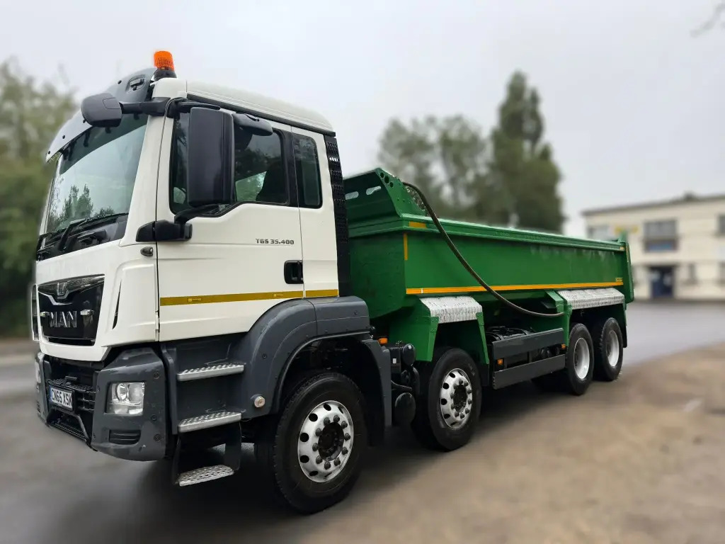 MAN TGS 35.400 8x4 Tipper (XSK) - Kravas automašīna pašizgāzējs: foto 1 MAN TGS 35.400 8x4 Tipper (XSK) - Kravas automašīna pašizgāzējs: foto 1